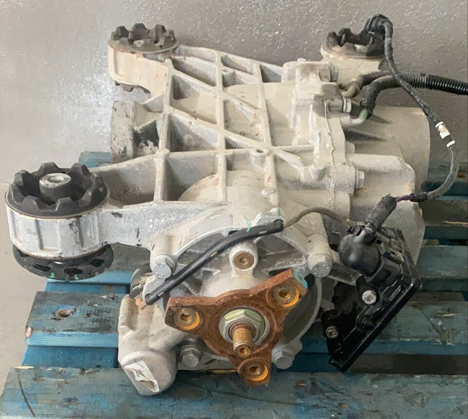 DIFFERENZIALE POSTERIORE AUDI Q3 - TIGUAN 2.0 DIESEL ANNO 2013 1