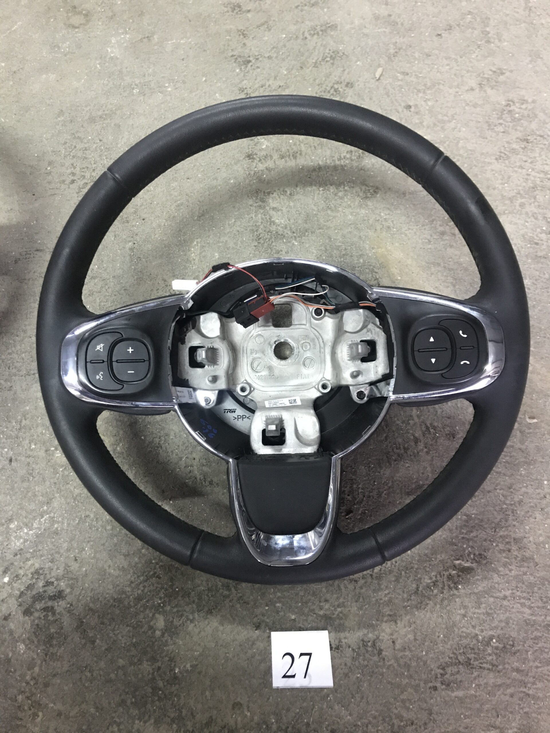 VOLANTE FIAT 500 ANNO 2016 1