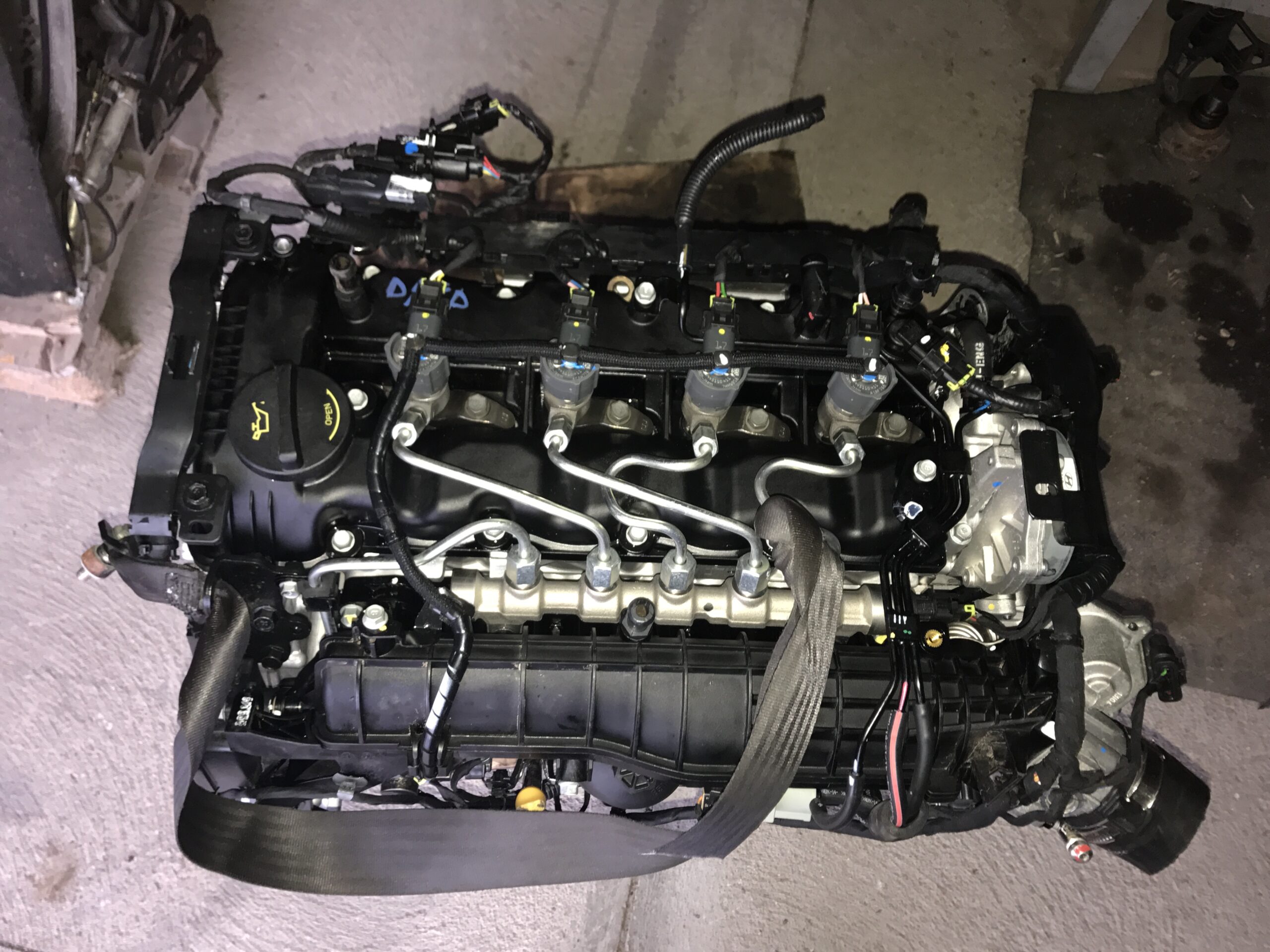 MOTORE KIA SPORTAGE 1.7 DIESEL ANNO 2013 SIGLA D4FD EuroRicambi Auto MOTORE KIA SPORTAGE 1.7 DIESEL ANNO 2013 SIGLA D4FD EuroRicambi Auto