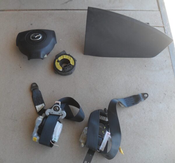 KIT AIRBAG MAZDA 2 ANNO 2004 3