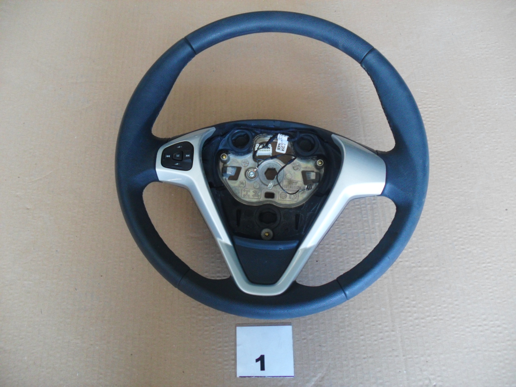 VOLANTE FORD FIESTA ANNO 2011 1