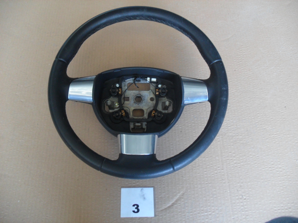 VOLANTE FORD FOCUS ANNO 2008 1