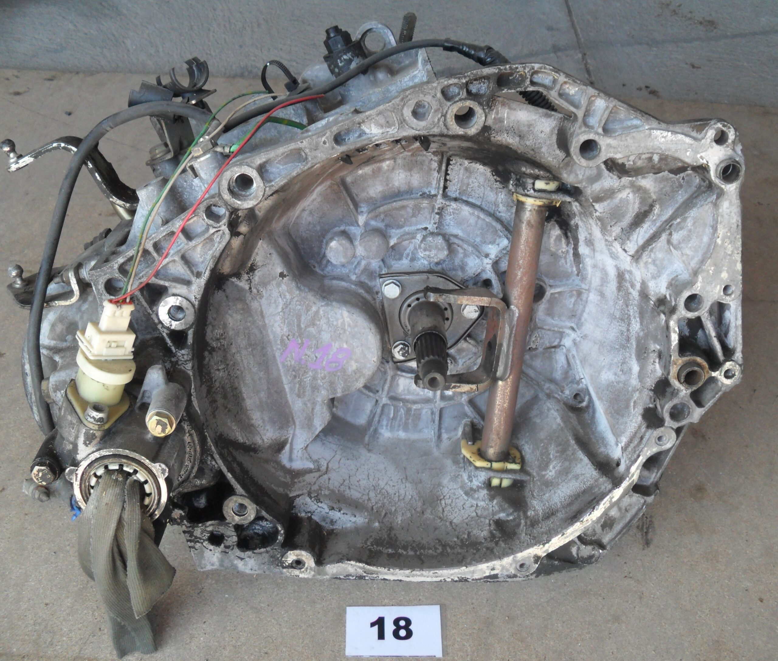 CAMBIO MARCE PEUGEOT 306 1.9 TD ANNO 1999 1