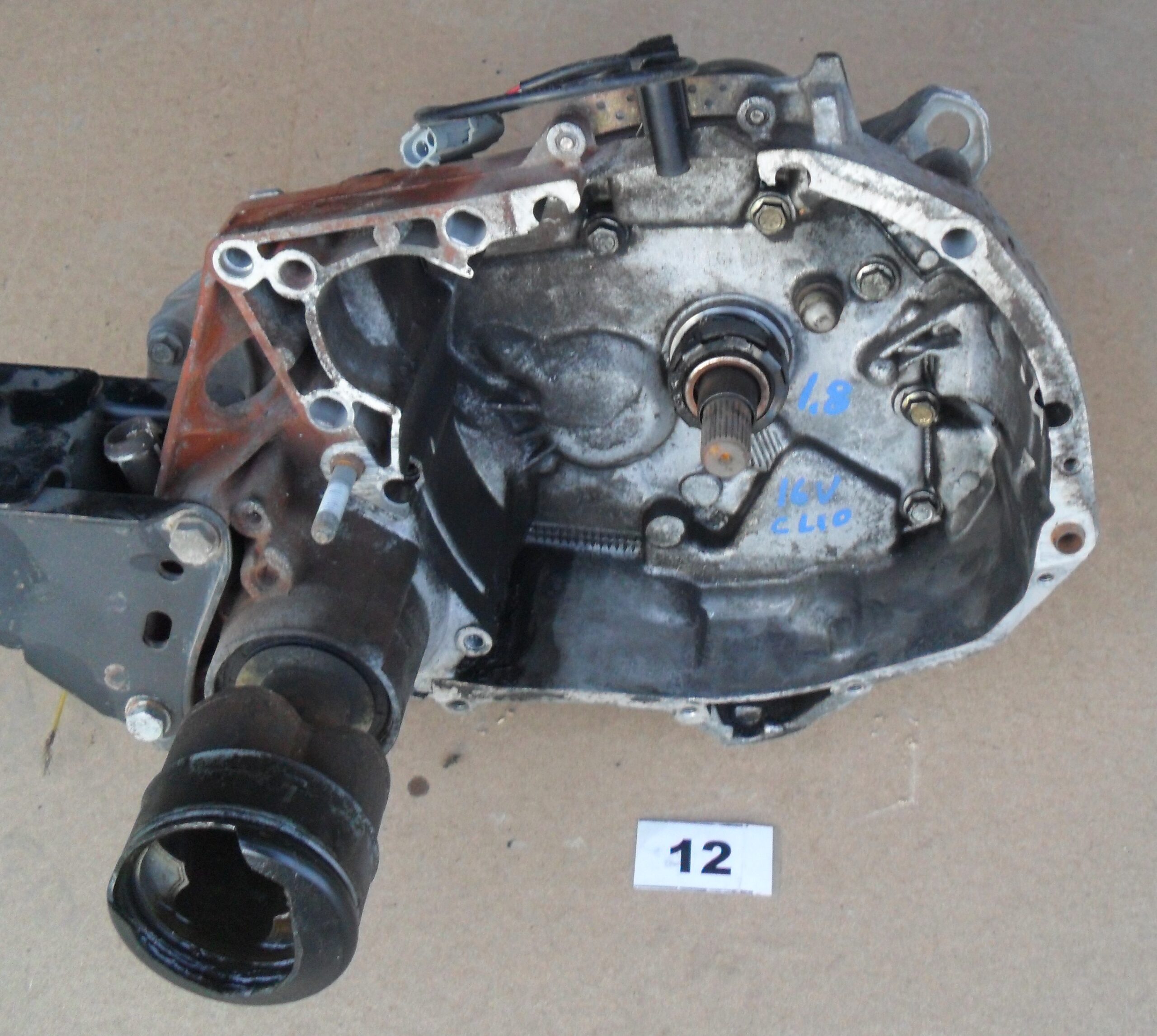 CAMBIO MARCE RENAULT CLIO 1.8 BENZINA ANNO 1994 1