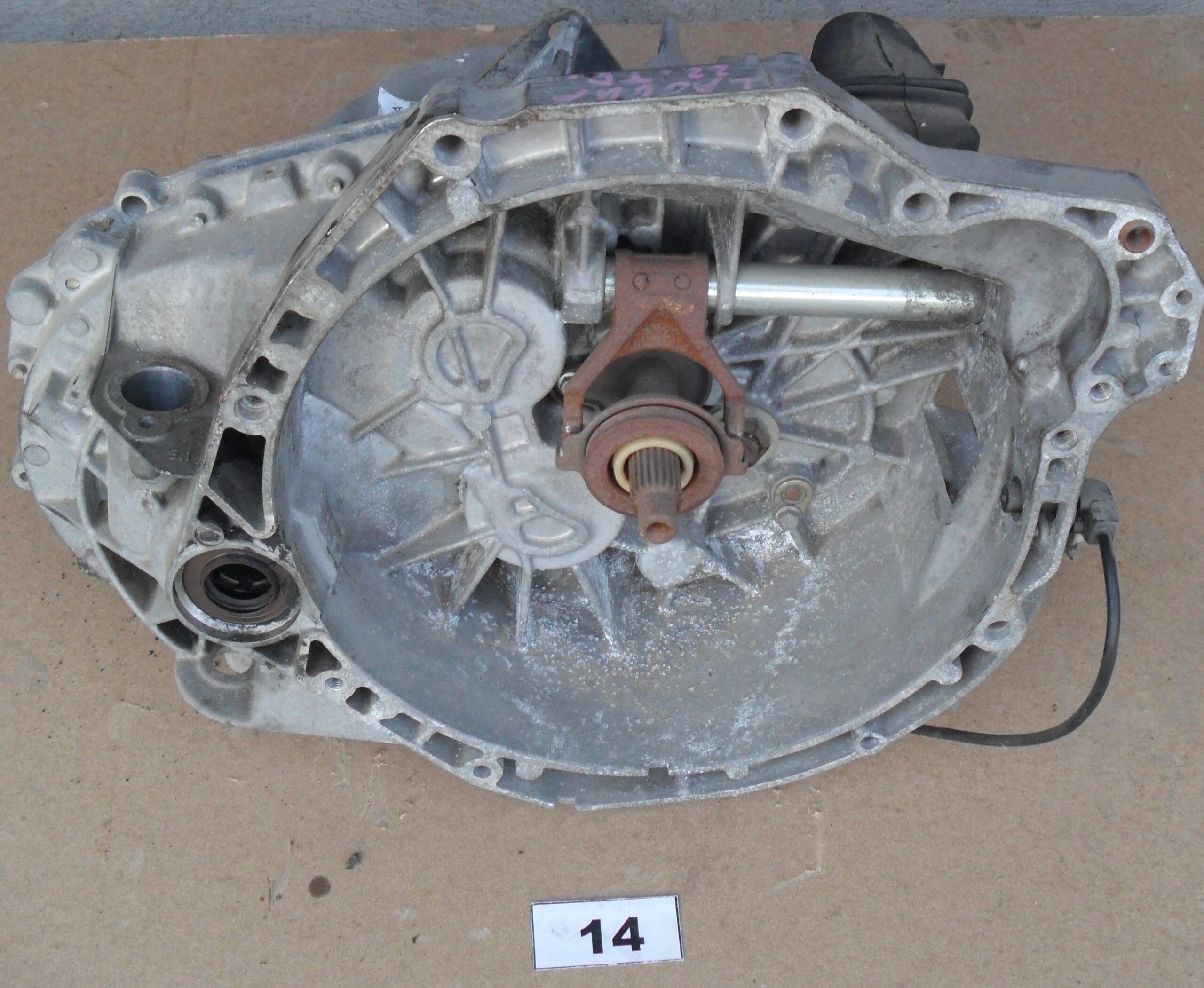 CAMBIO MARCE RENAULT LAGUNA 2.2 TD ANNO 2000 1