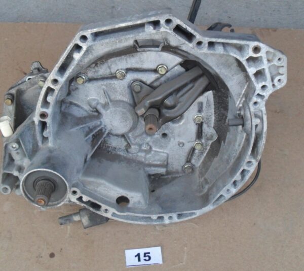 CAMBIO MARCE RENAULT LAGUNA 2.2 TD ASPIRATO ANNO 1998 3