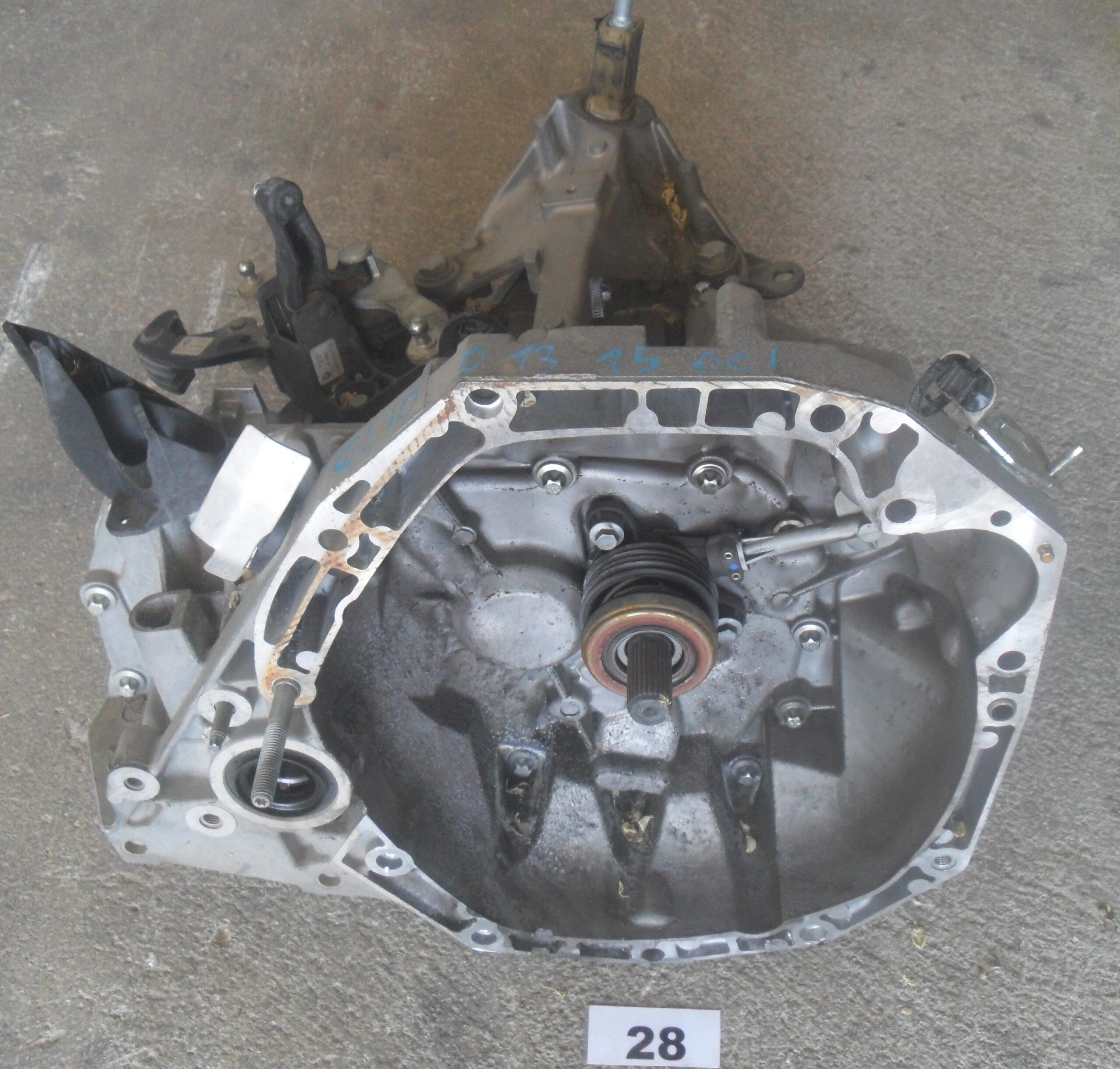 CAMBIO MARCE RENAULT CLIO 1.5 DCI ANNO 2015 1