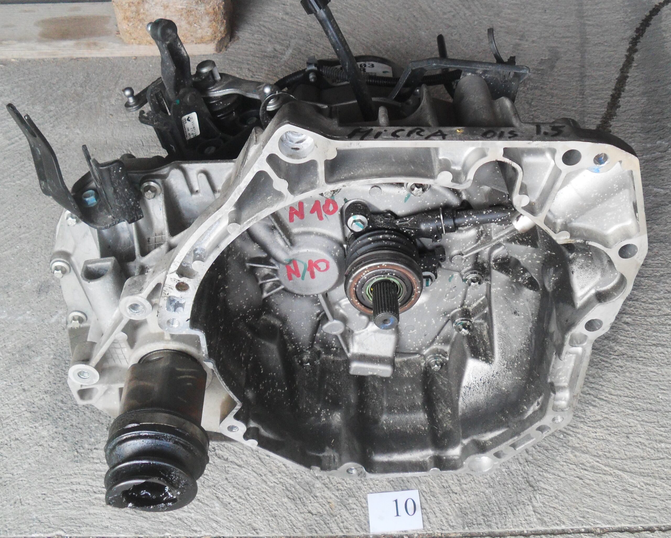 CAMBIO MARCE NISSAN MICRA 1.2 BENZINA ANNO 2012 1