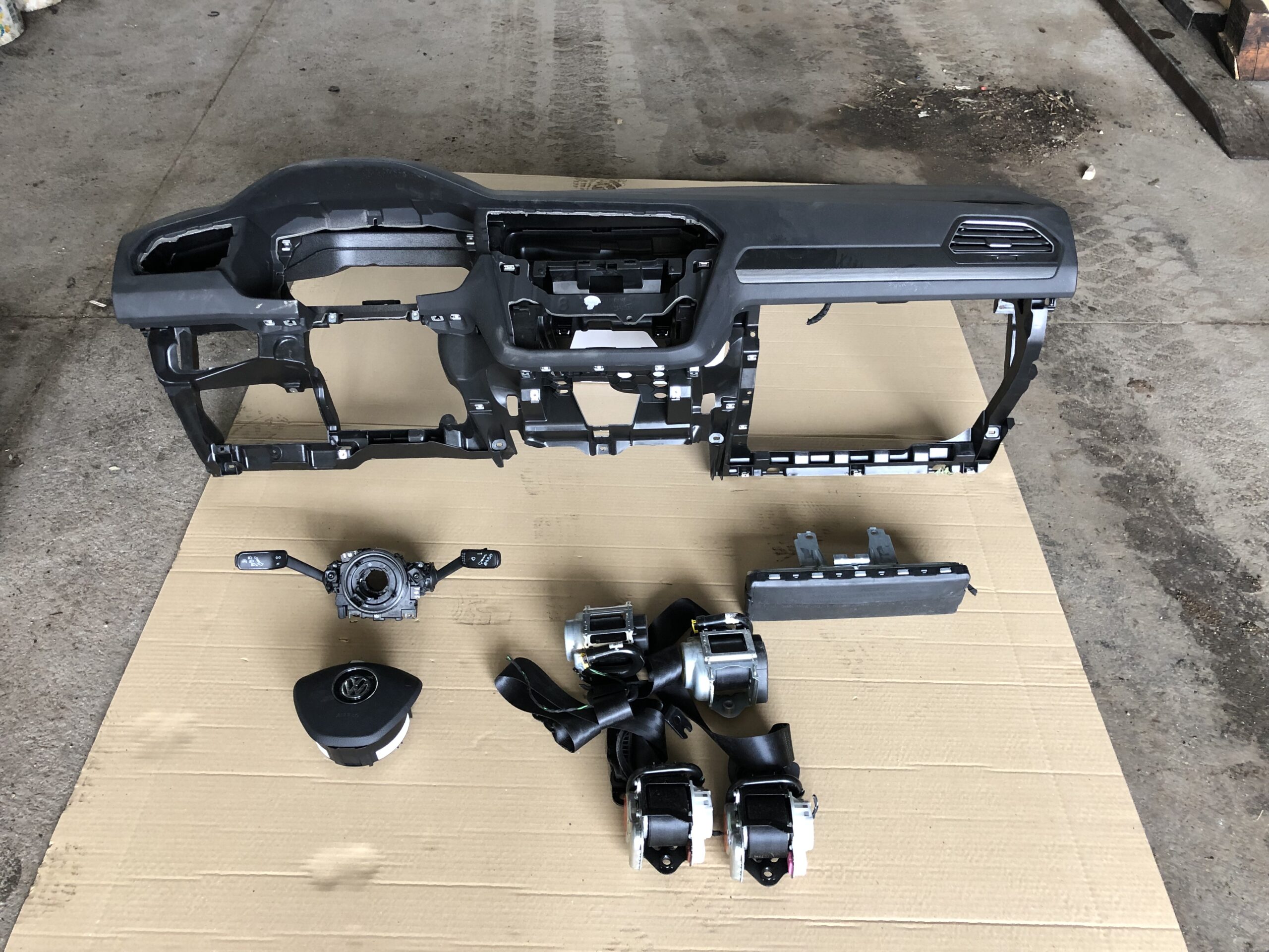 KIT AIRBAG VOLKSWAGEN TIGUAN ANNO 2017 1