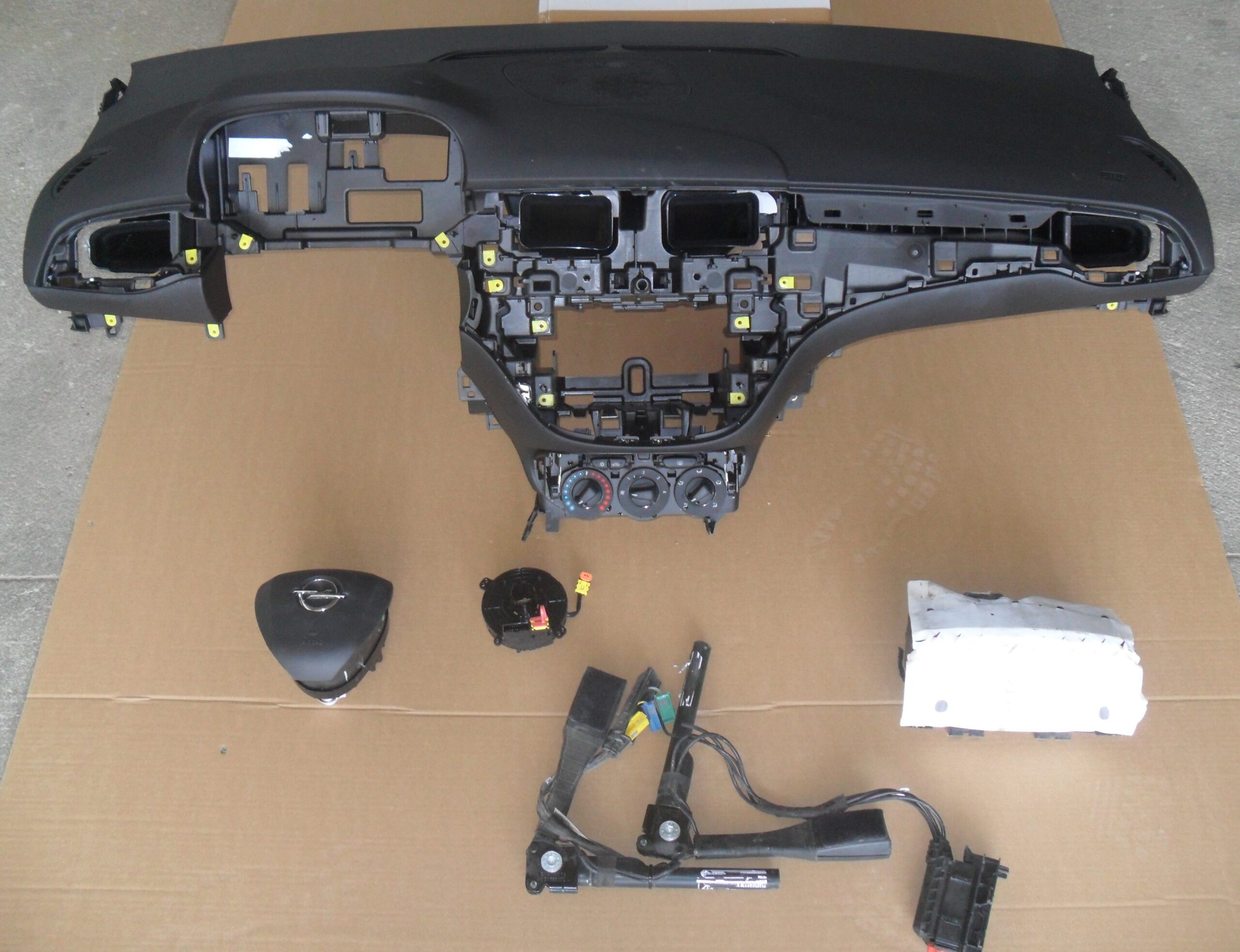 KIT AIRBAG OPEL CORSA ANNO 2015 1