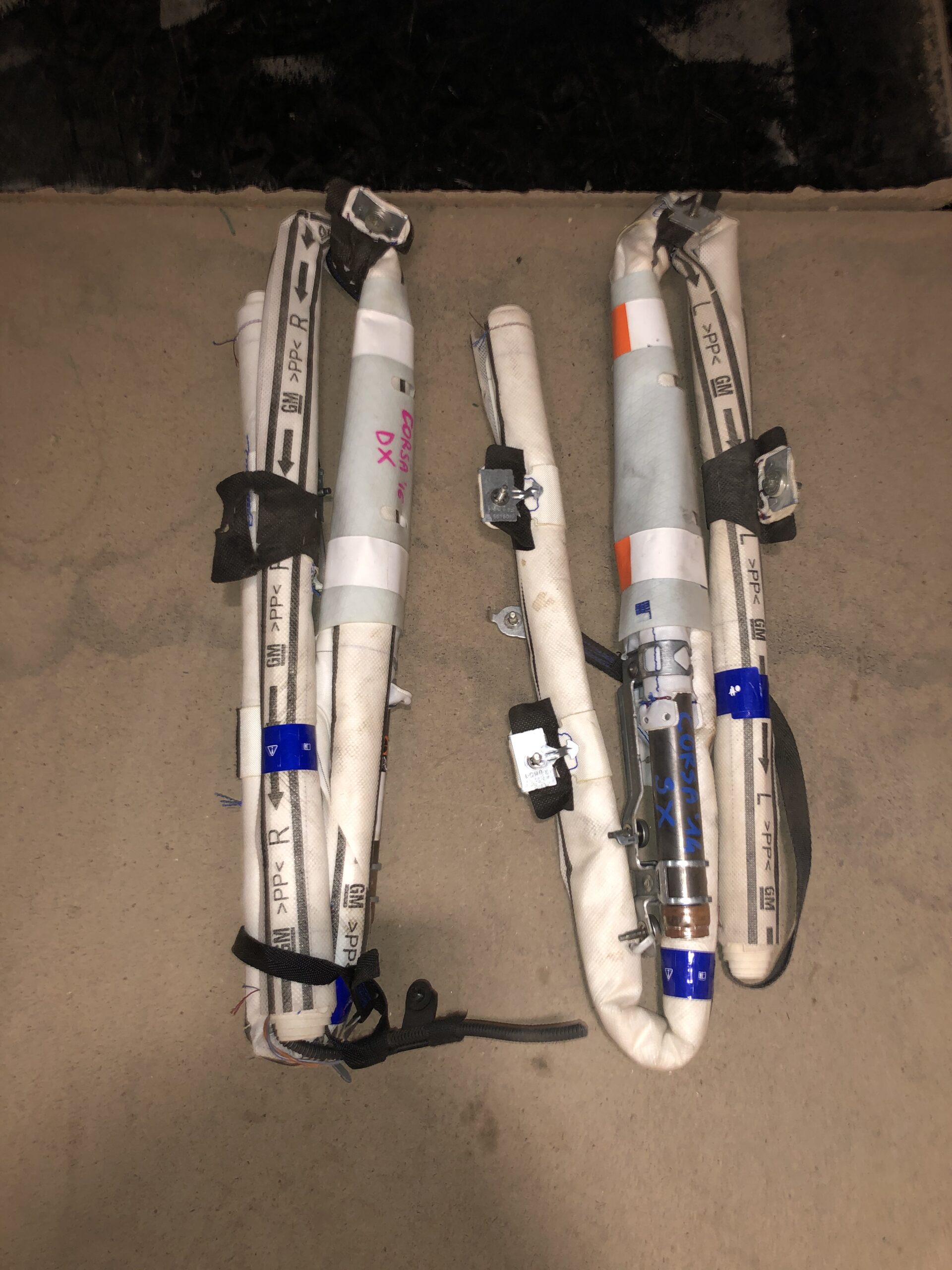 AIRBAG TENDINA DESTRO - SINISTRO OPEL CORSA ANNO 2015 1