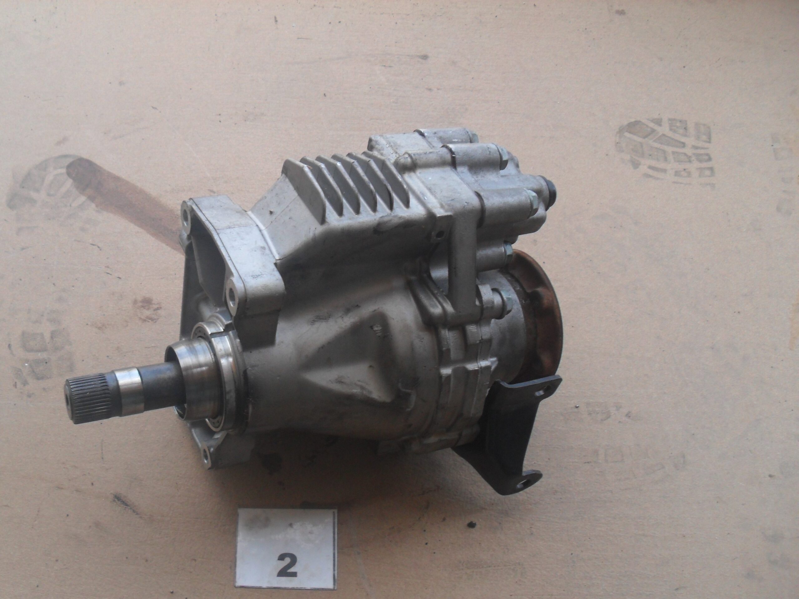 DIFFERENZIALE ANTERIORE GOLF 5 - TIGUAN 2.0 DIESEL ANNO 2008 2 DIFFERENZIALE ANTERIORE GOLF 5 - TIGUAN 2.0 DIESEL ANNO 2008 1