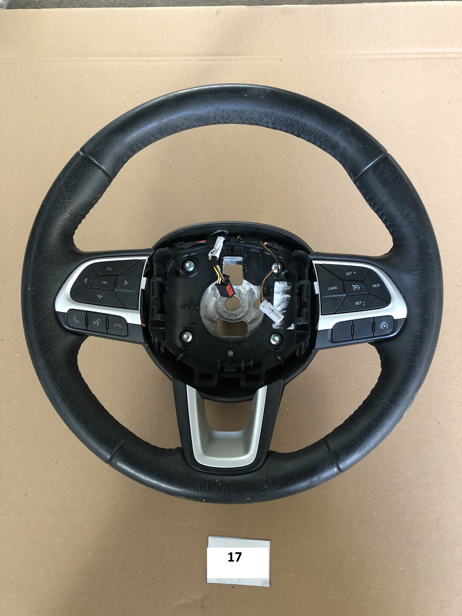 VOLANTE JEEP RENEGADE ANNO 2016 1