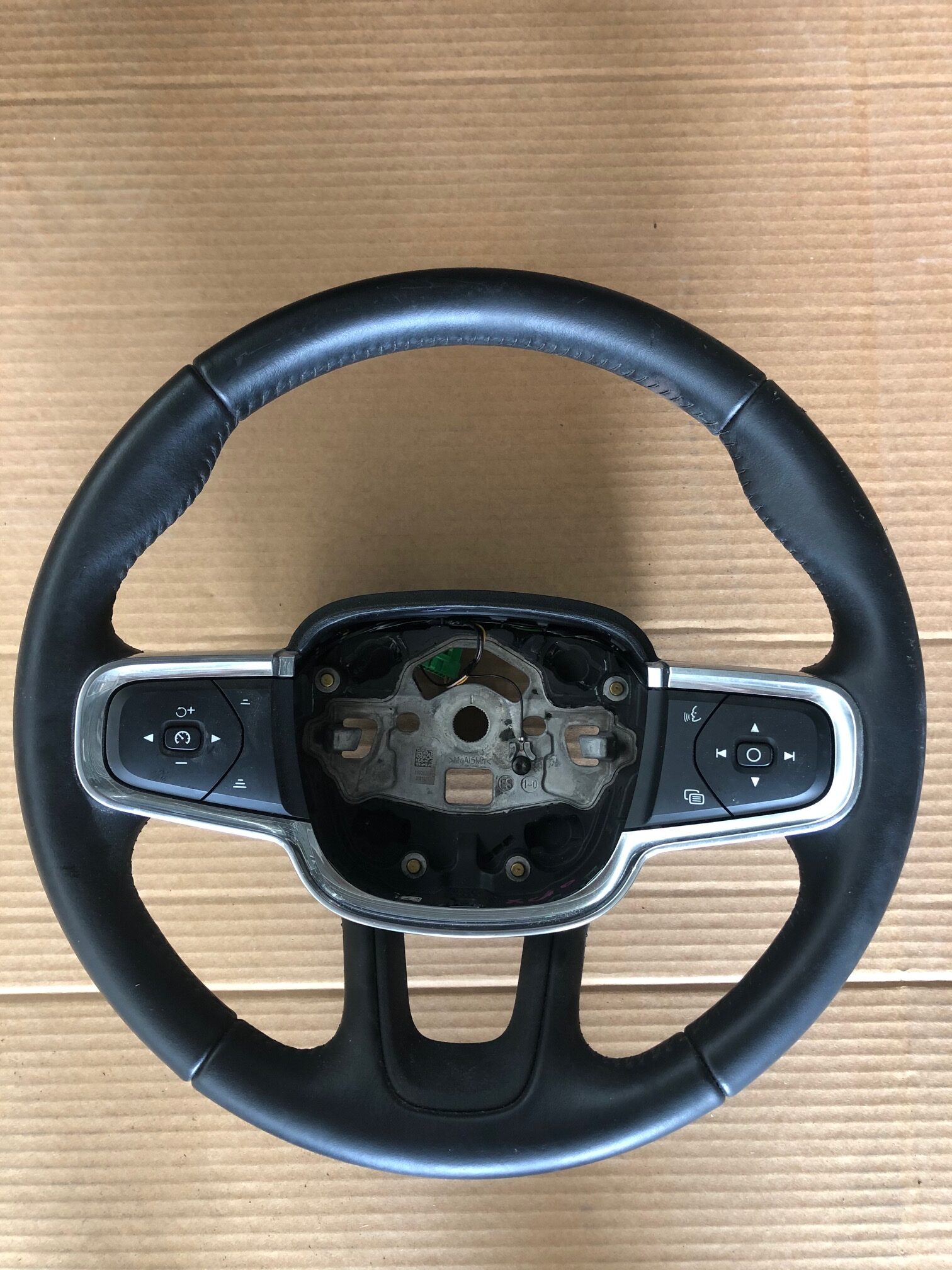 VOLANTE VOLVO XC40 ANNO 2018 1