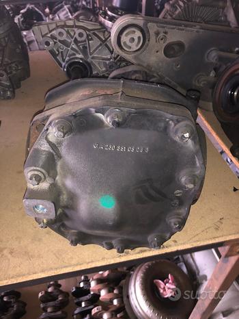 DIFFERENZIALE POSTERIORE MERCEDES CLASSE E 3.2 D W211 1