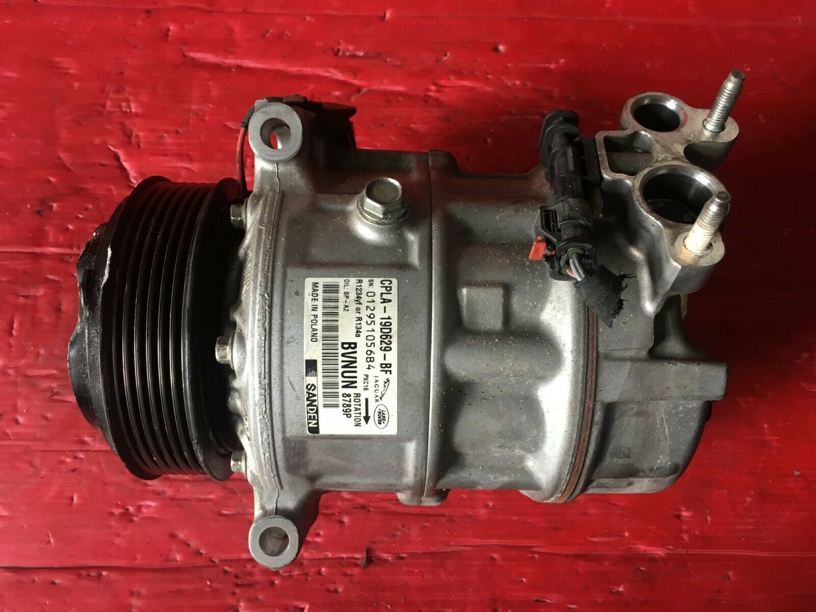 COMPRESSORE ARIA CONDIIZONATA EVOQUE - DISCOVERY 2.0 DIESEL ANNO 2017 2 COMPRESSORE ARIA CONDIIZONATA EVOQUE - DISCOVERY 2.0 DIESEL ANNO 2017 1