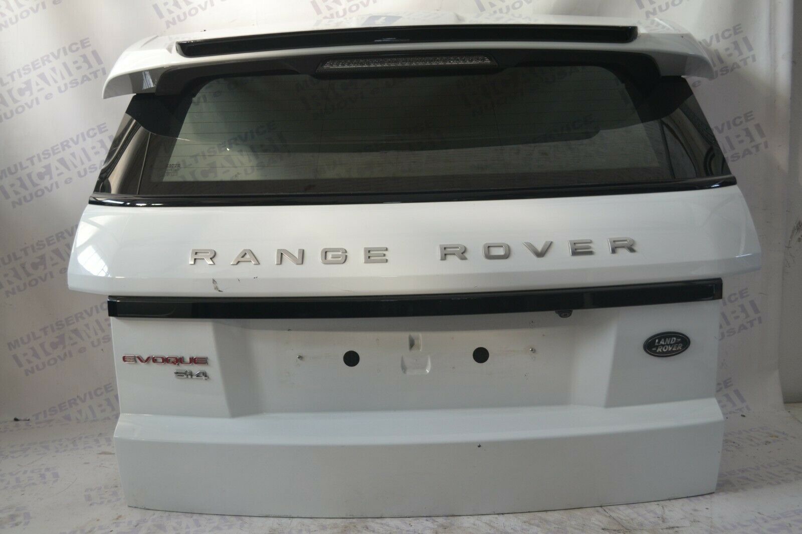 PORTELLONE POSTERIORE EVOQUE 2 PORTELLONE POSTERIORE EVOQUE 1