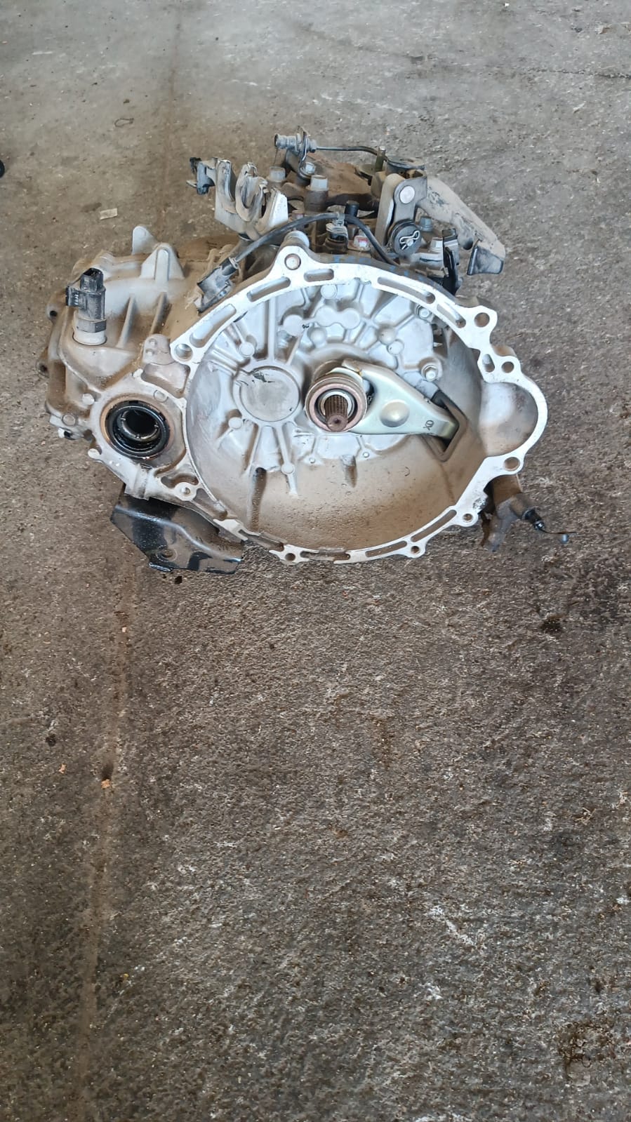 CAMBIO MARCE HYUNDAI I20 1.1 DIESEL 2011 1