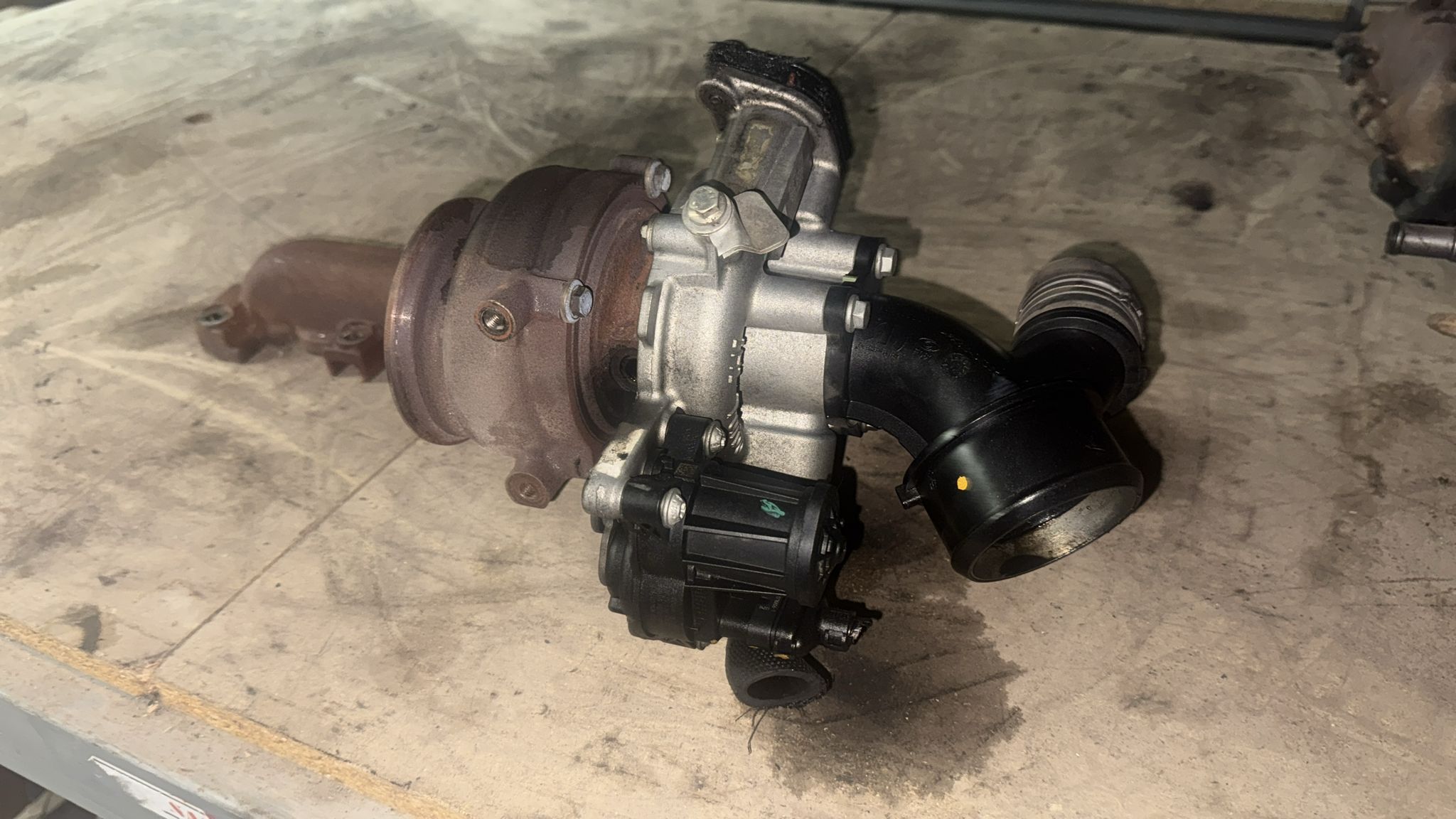 TURBINA FIAT - JEEP - ALFA ROMEO 1.6 DIESEL - 46351871 RHV3 C43T36 1